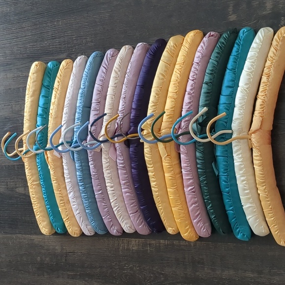 N/A Other - Vintage Fabric Hangers Set Of 16